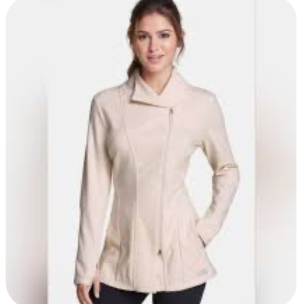 The North Face Wrap-ture Yoga Tunic in Cream Size S